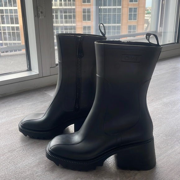 Chloe Black Ankle Boots - Picture 1 of 5